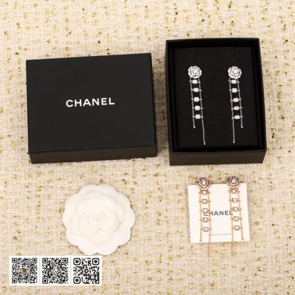 Chanel山茶花耳环 可订做真金真钻