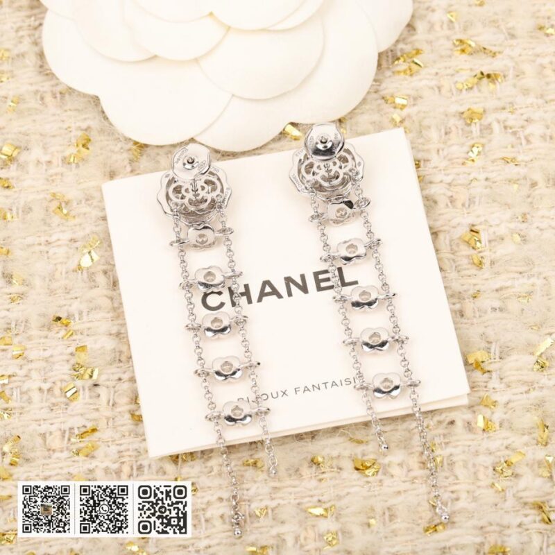 Chanel山茶花耳环 可订做真金真钻 - Image 5
