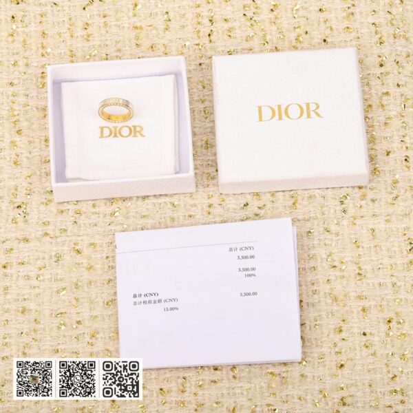 Dior滴油排钻戒指