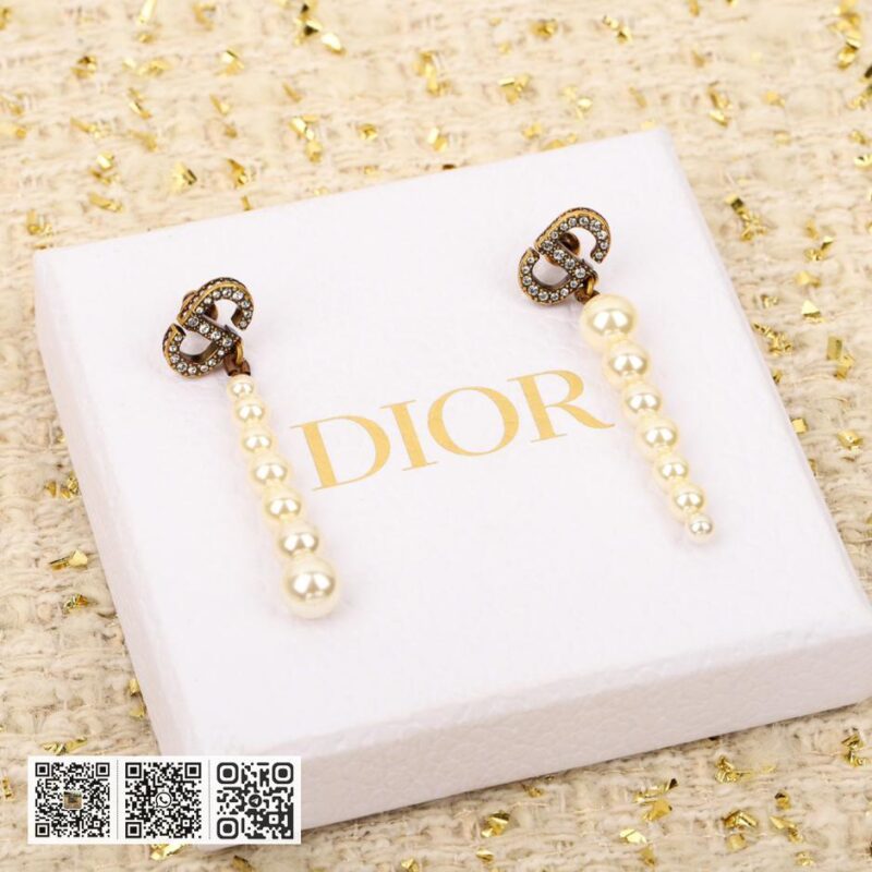 Dior CD 珍珠耳环 - Image 3