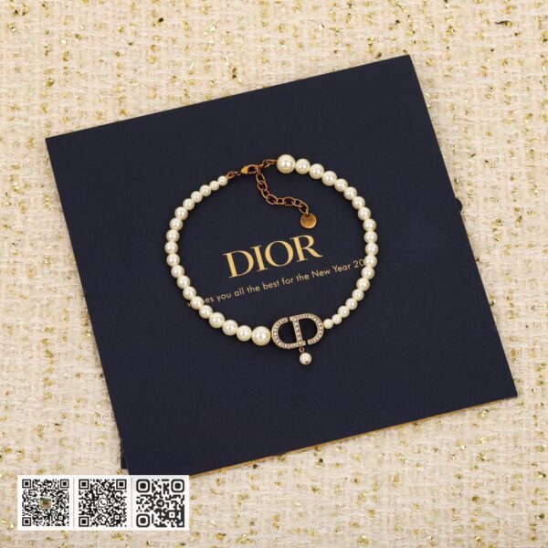 Dior CD珍珠Choker项链