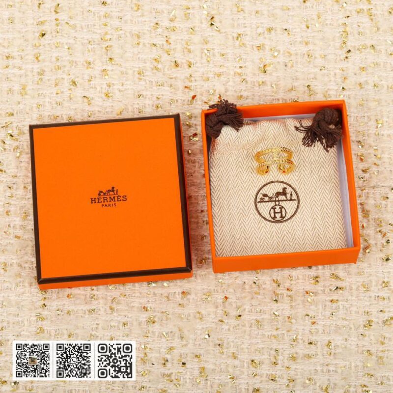 Hermes 猪鼻子戒指