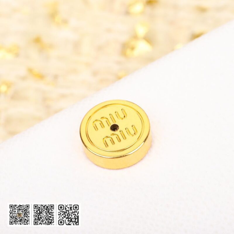 Miu Miu 新款流苏水钻耳环 - Image 8