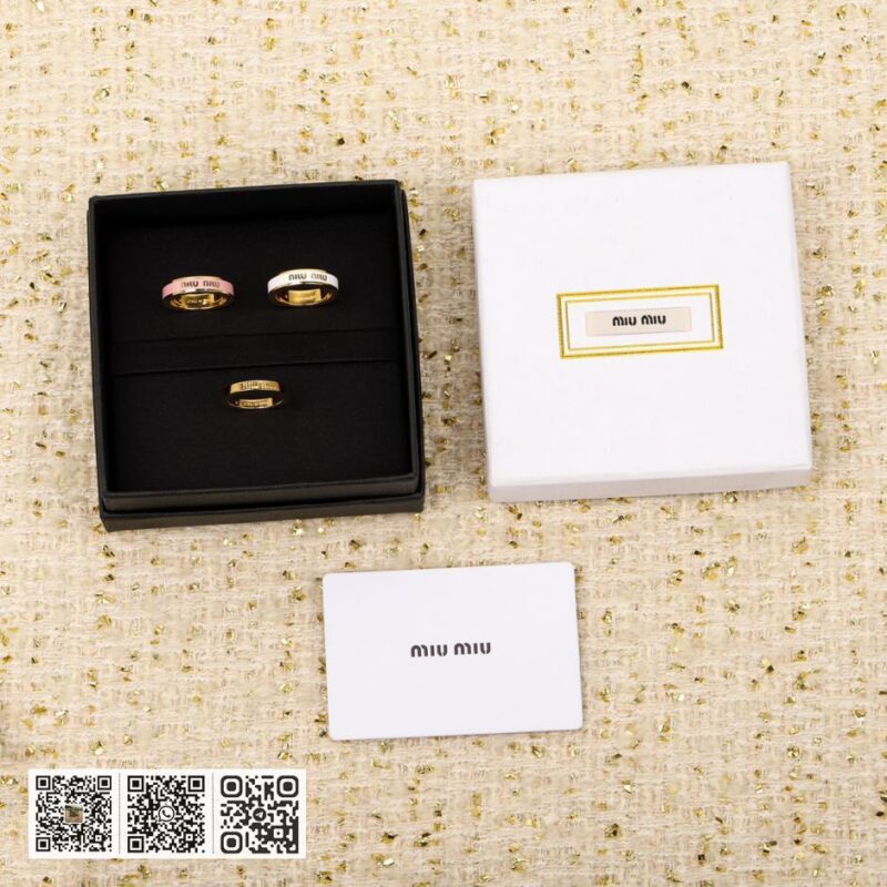 Miu Miu 三件式戒指