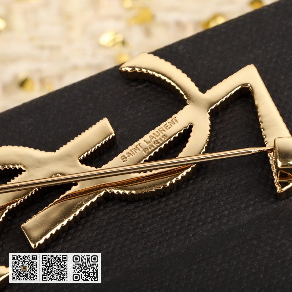 Saint Laurent字母胸针 - Image 5