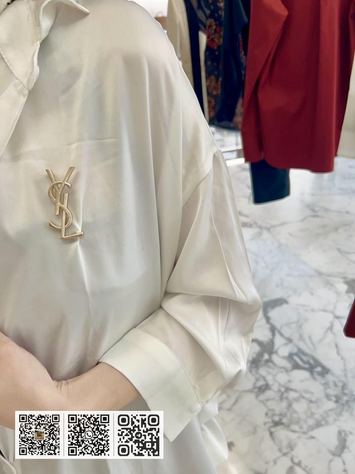 Saint Laurent字母胸针 - Image 9